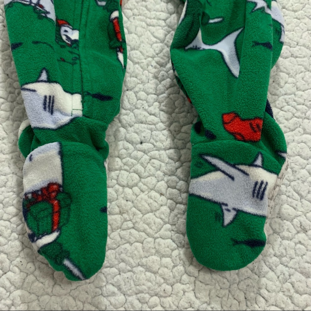 CARTER’S 1-Piece Green Christmas Shark Santa Holiday Fleece Footie PJs 12M - Picture 6 of 12